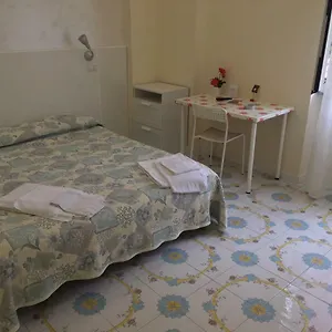 Oasi Неаполь